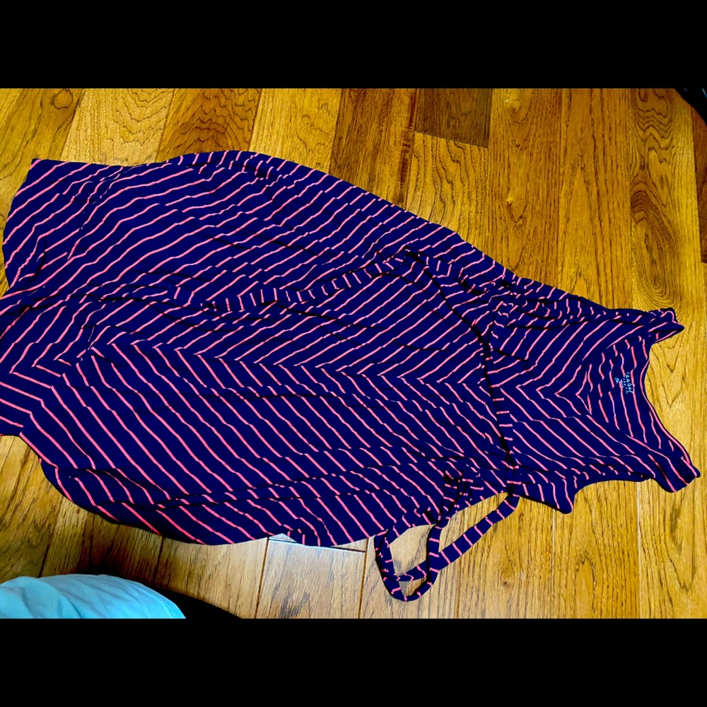 Size medium maternity dress